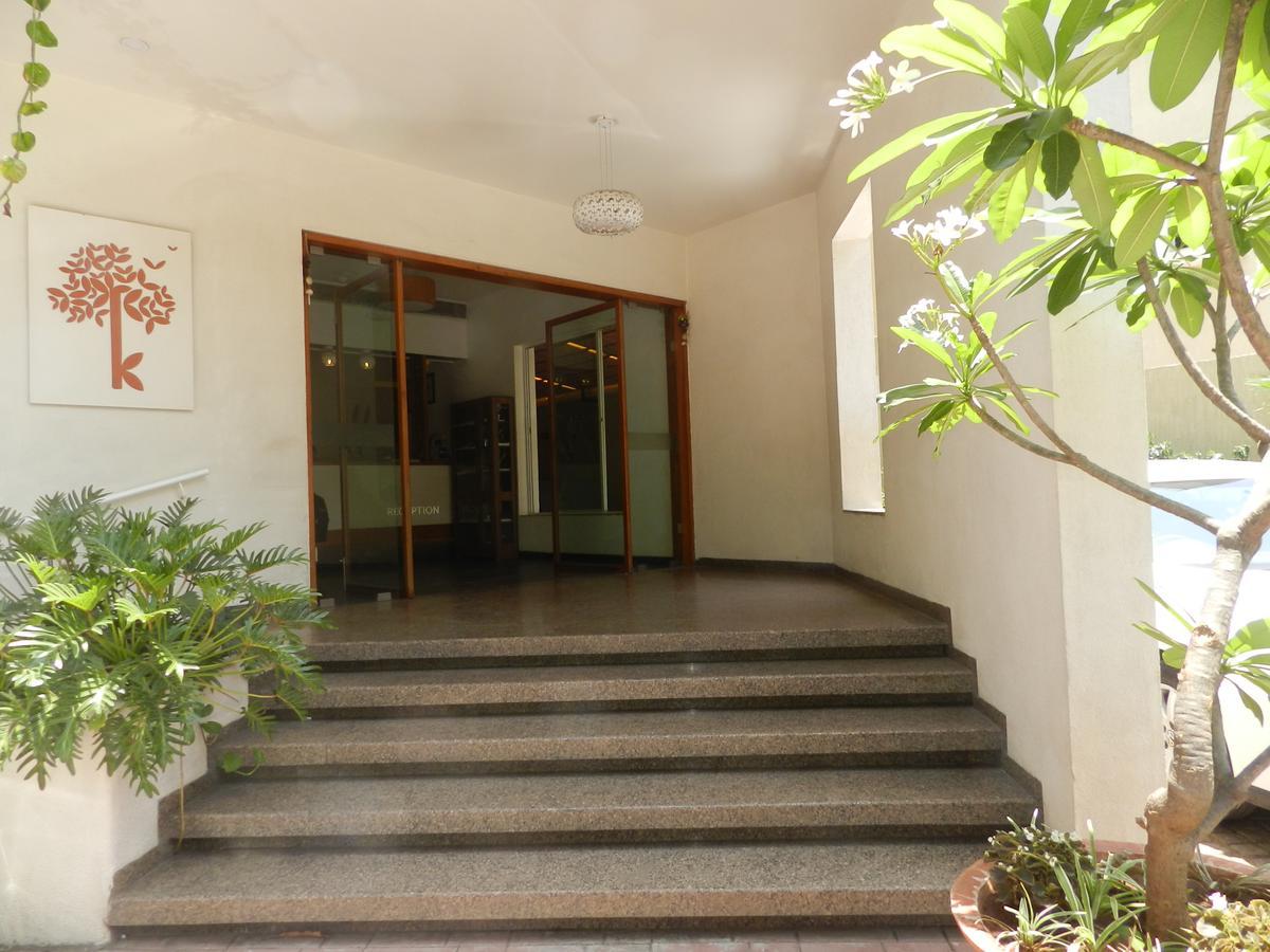 Hotel K Tree - A Boutique Hotel Kolhápur Kültér fotó