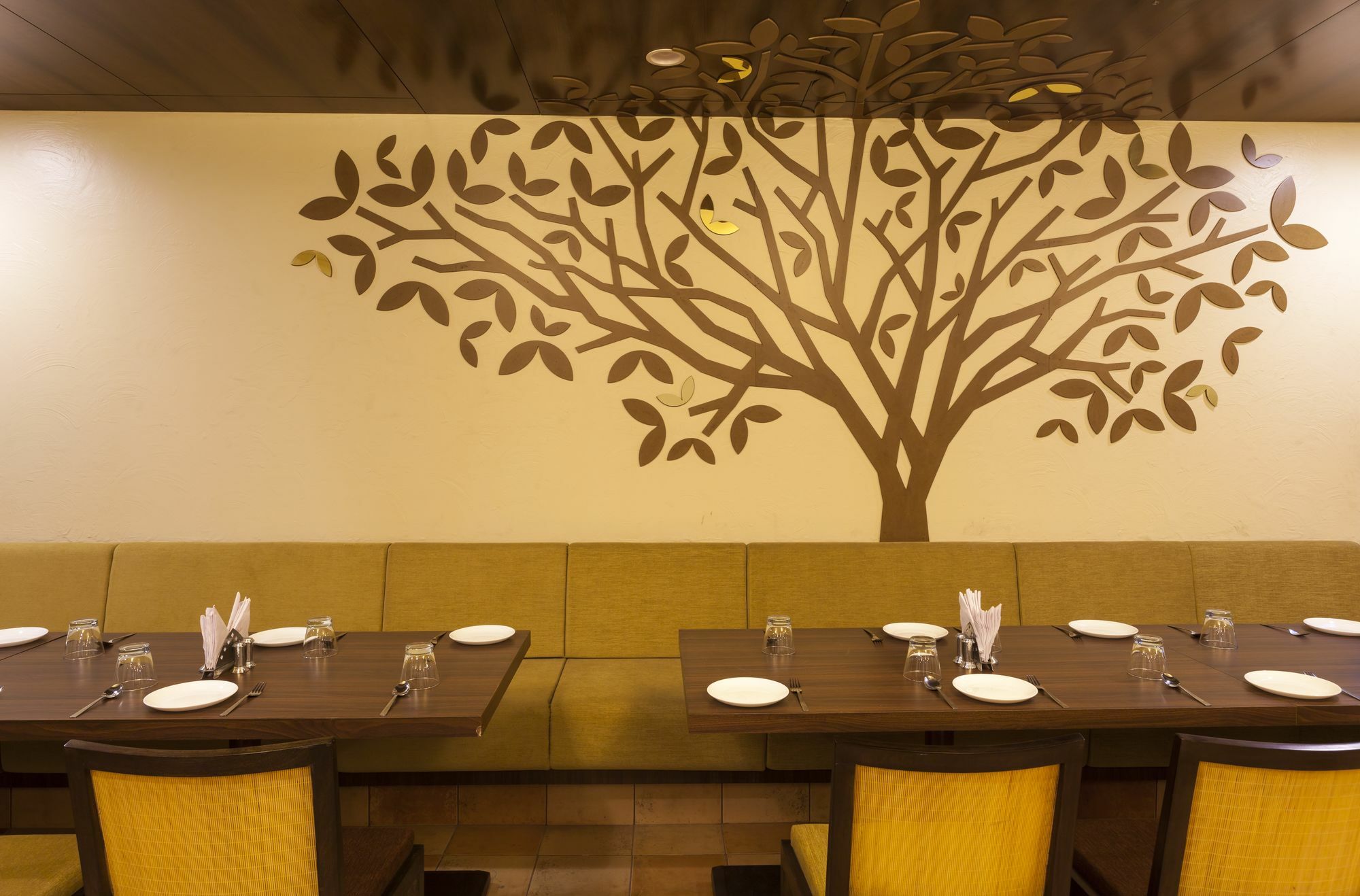 Hotel K Tree - A Boutique Hotel Kolhápur Kültér fotó